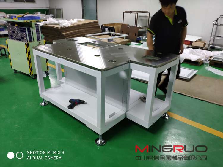 钣金加工不锈钢的有关实用知识_成都蔡瑞电子商务解决方案有限公司