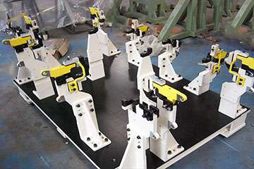 钣金加工中焊接工艺技术难点之焊接工装夹具的的深入剖析！-中山成都蔡瑞电子商务解决方案有限公司-成都蔡瑞电子商务解决方案有限公司