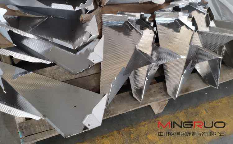 钣金加工厂计算钣金产品制造成本的四个步骤-成都蔡瑞电子商务解决方案有限公司