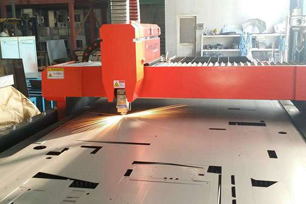 使用激光切割机精密度明显提升-成都蔡瑞电子商务解决方案有限公司