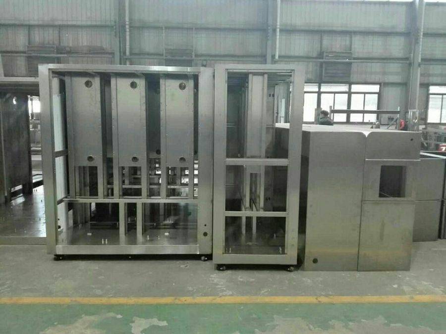 钣金加工设计注意几点-成都蔡瑞电子商务解决方案有限公司