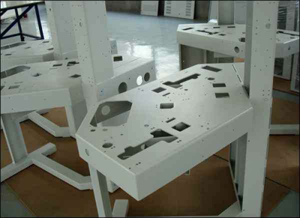 钣金加工特色你可了解-成都蔡瑞电子商务解决方案有限公司