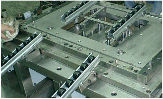 钣金加工中模具该怎么选?-成都蔡瑞电子商务解决方案有限公司